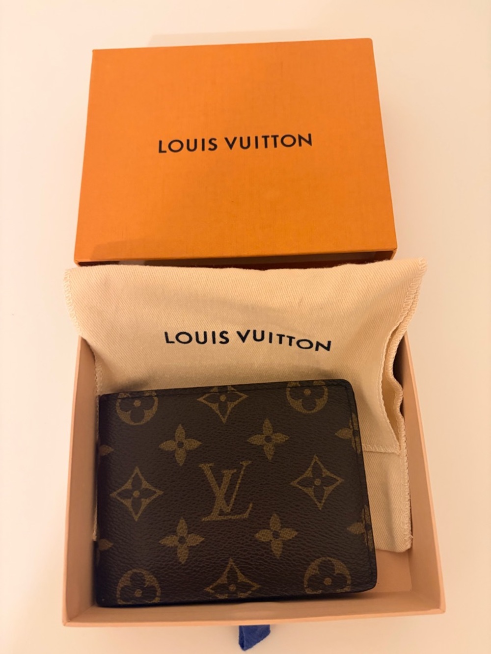Louis Vuitton Tan Leather Card Holder Bifold Wallet